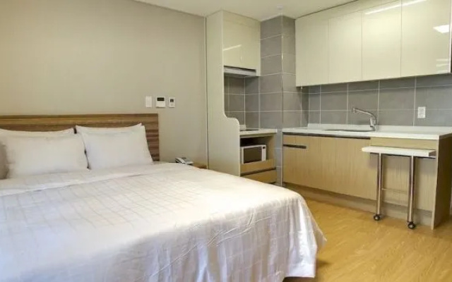 The Class 300 Condo