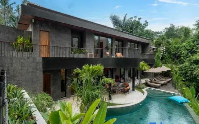 Villa Gayatri Sindu by BaliSuperHost