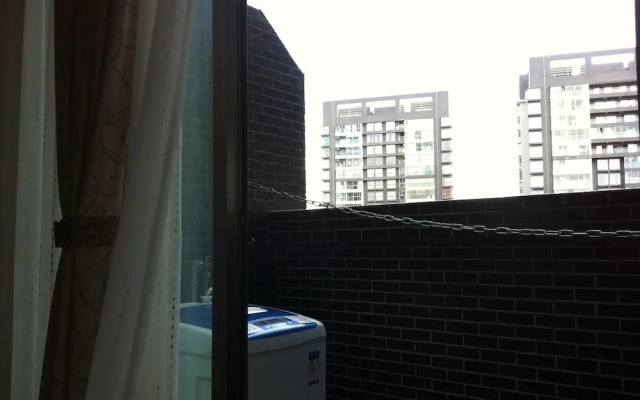 Kunming IC Holiday SOHO Hotel