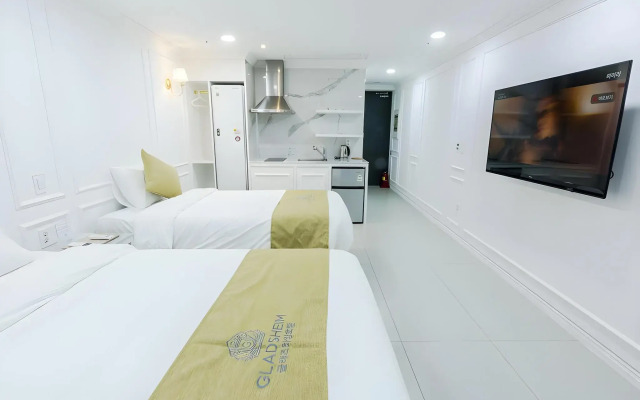 Gladsheim Hotel
