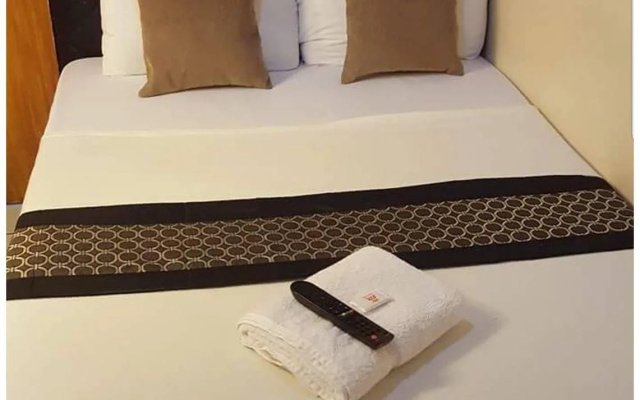 Roy's Cabin Suites