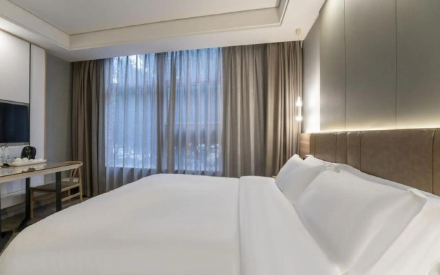 HanTing Hotel (Fuzhou Sanfang Qixiang West Lake Park)