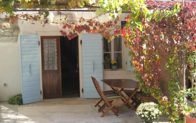 Holiday Home Troštova Kuća