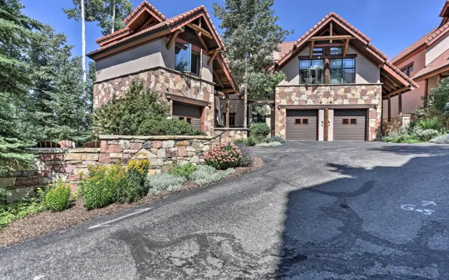 Upscale Ski-in/ski-out Escape w/ Deck + Grill
