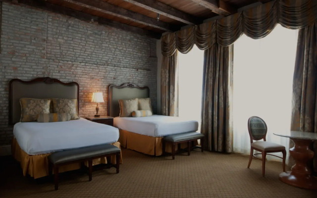 French Market Inn