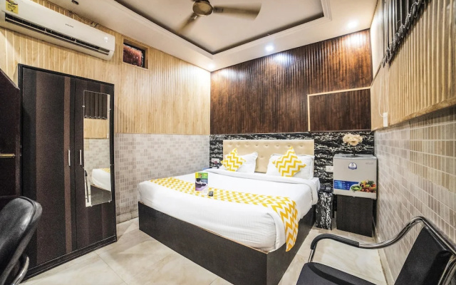 FabHotel Landmark Awadh