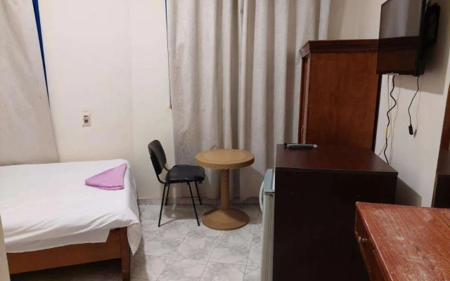 Canary Hotel