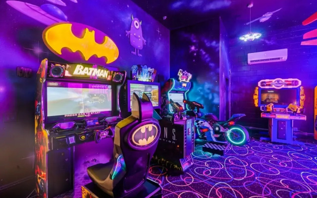 Sg125t Casino Heaven at Eagle Estates