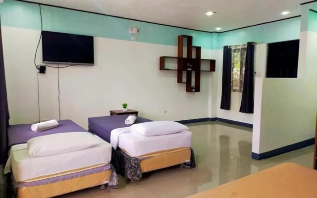 EC Hotel near Laoag Airport
