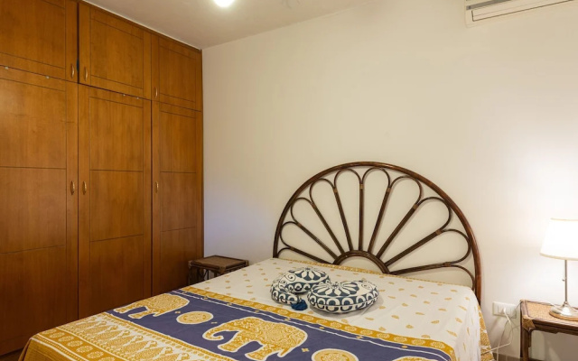 Alluring Villa in Ostuni With Swimming Pool
