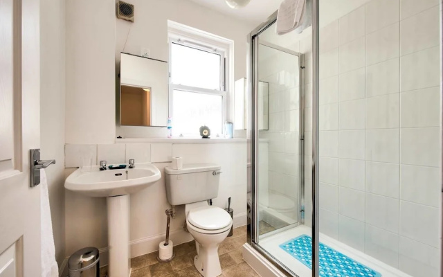 Quiet N. Berwick Holiday Home w/ Free Parking