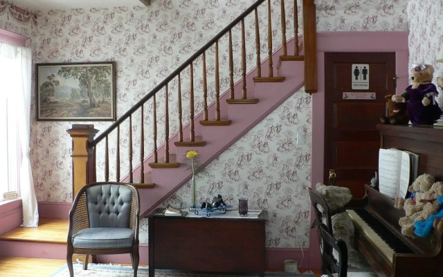 Jubilee Cottage Inn