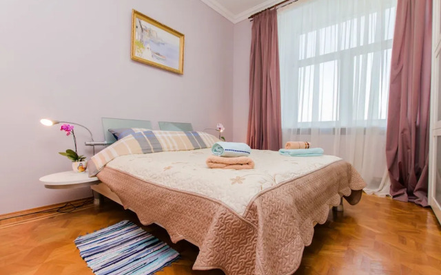 Apartmenty Uyut Stalinsky Ampir