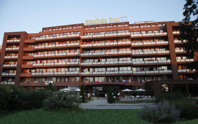 Hotel Gladiola вид на фасад