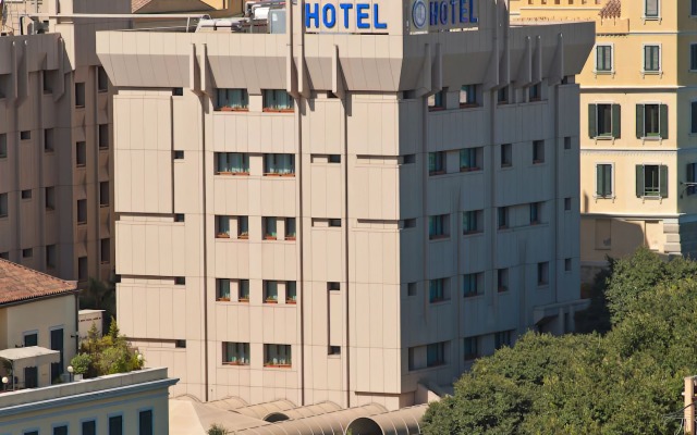 Hotel Regina Margherita вид на фасад