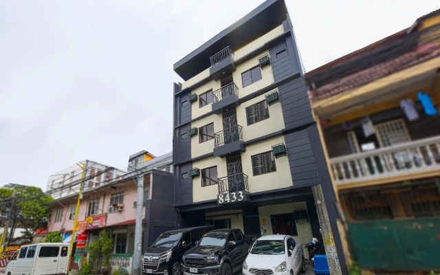 OYO 818 The Budget Inn (Vaccinated Staff)