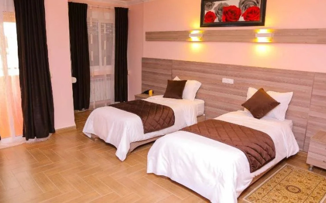 L'Escale Hotel