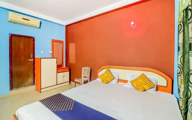 Unique Beach Inn by OYO Rooms