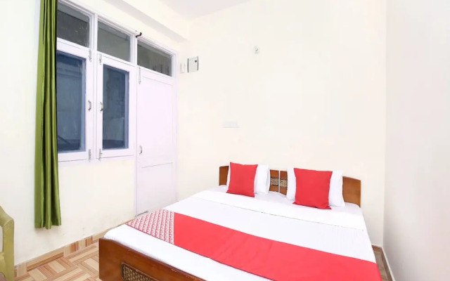 OYO 13725 Home 1RK Pine Forest View Bharari