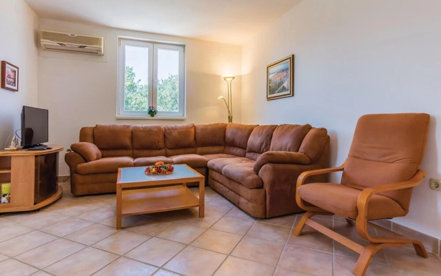 Stunning Apartment in Medulin With 1 Bedrooms