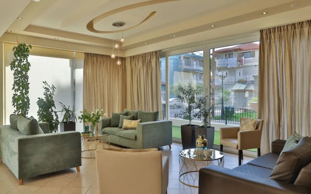 Irida Apartments