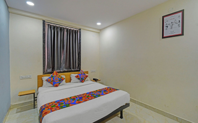 Fabhotel La Vista Inn Grand