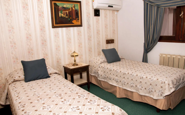 Hotel Tomaso di Savoia