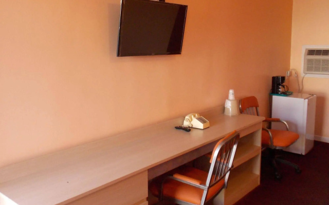 Travel Lite Motel