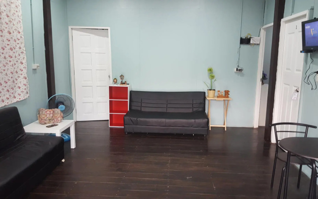 Mon Indy Guesthouse
