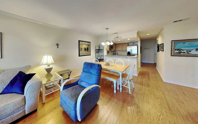 Sea Winds 52 by Distinctive Beach Rentals