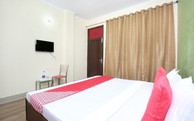 OYO 15067 Hotel Ashoka