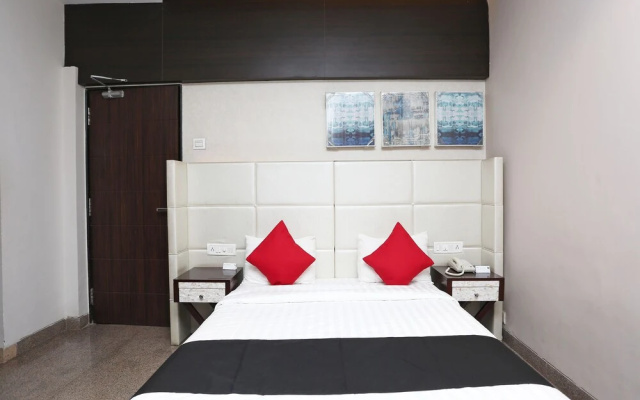 OYO 38400 Gaurav Garden