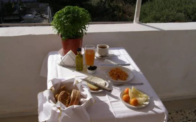Renetta Hotel