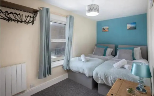 04 Springfield (sleeps 6)