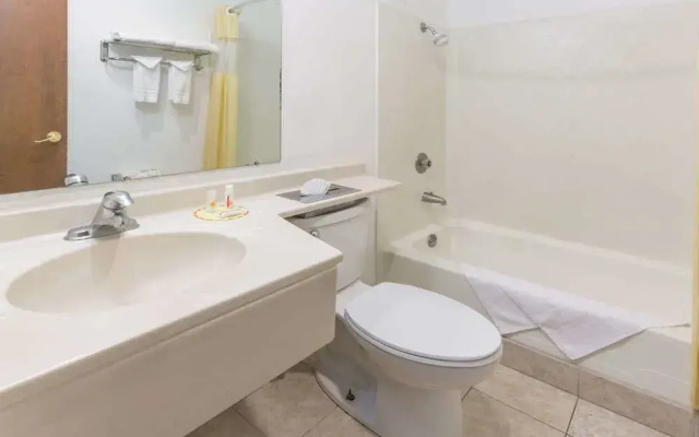 Days Inn By Wyndham Medford