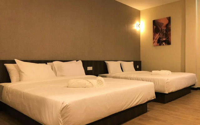 Gergasi Inn