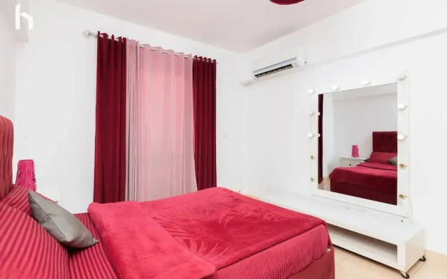 3Beds Apartment in Rehab City