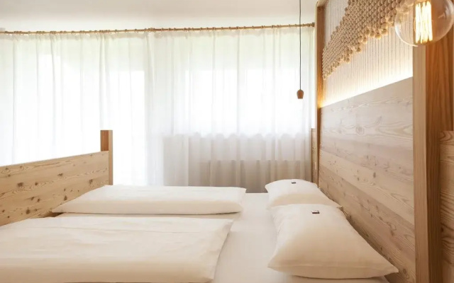 Hotel Tyrol