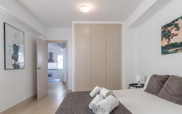 CERVANTES Apartment 36 2BT 1BR