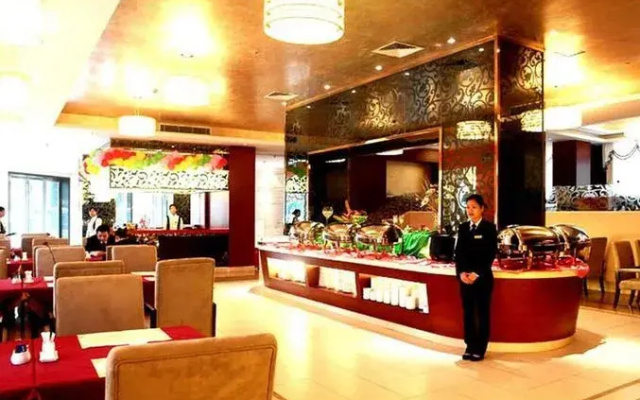 Huanying Living Hotel - Dongguan