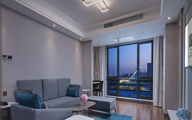 Holiday Inn Express Beijing Shijingshan Lakeview by IHG