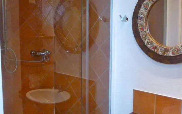 Family Self Catering in Dijon