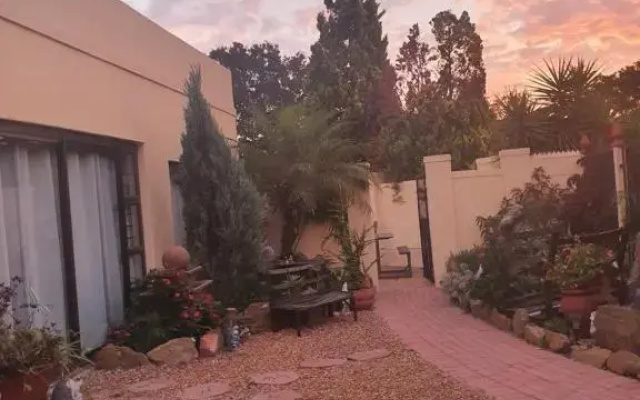 Dotjj B & B