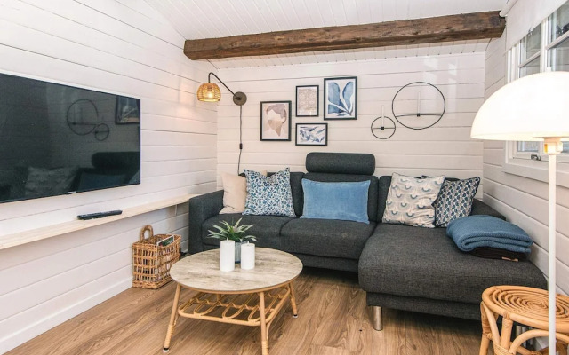 Peaceful Holiday Home in Hemmet near Sea
