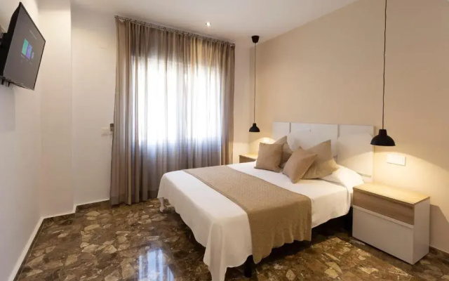Room Boutique 32