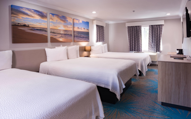 Days Inn by Wyndham Santa Monica