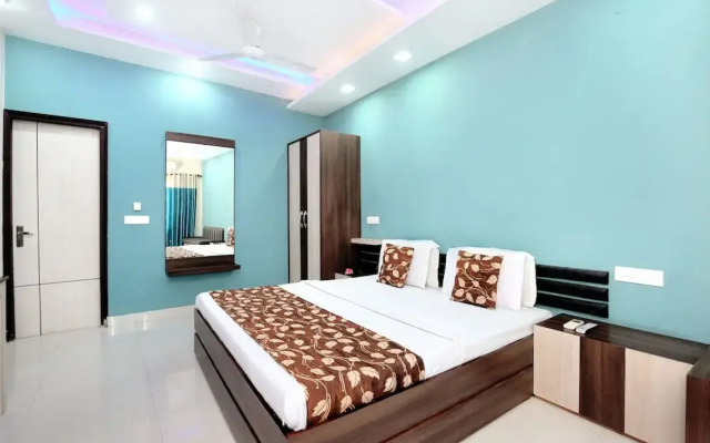 OYO 3131 Hotel BR Inn
