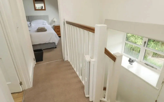 Ixworth Cottage