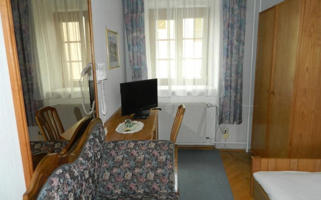 Hotel-Garni Goldenes Kreuz