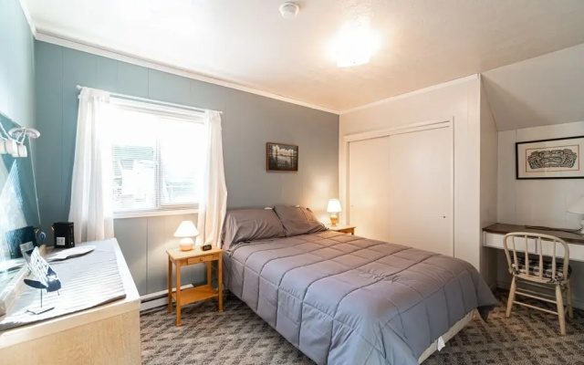 Easy Street 3 Bedroom Home